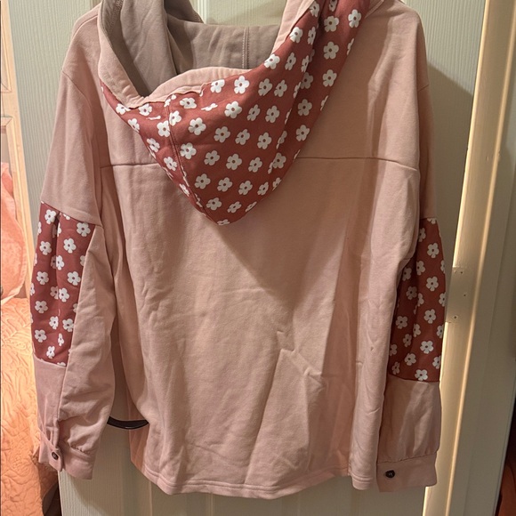 Pink Floral Star Pullover Hoodie - Picture 4 of 7
